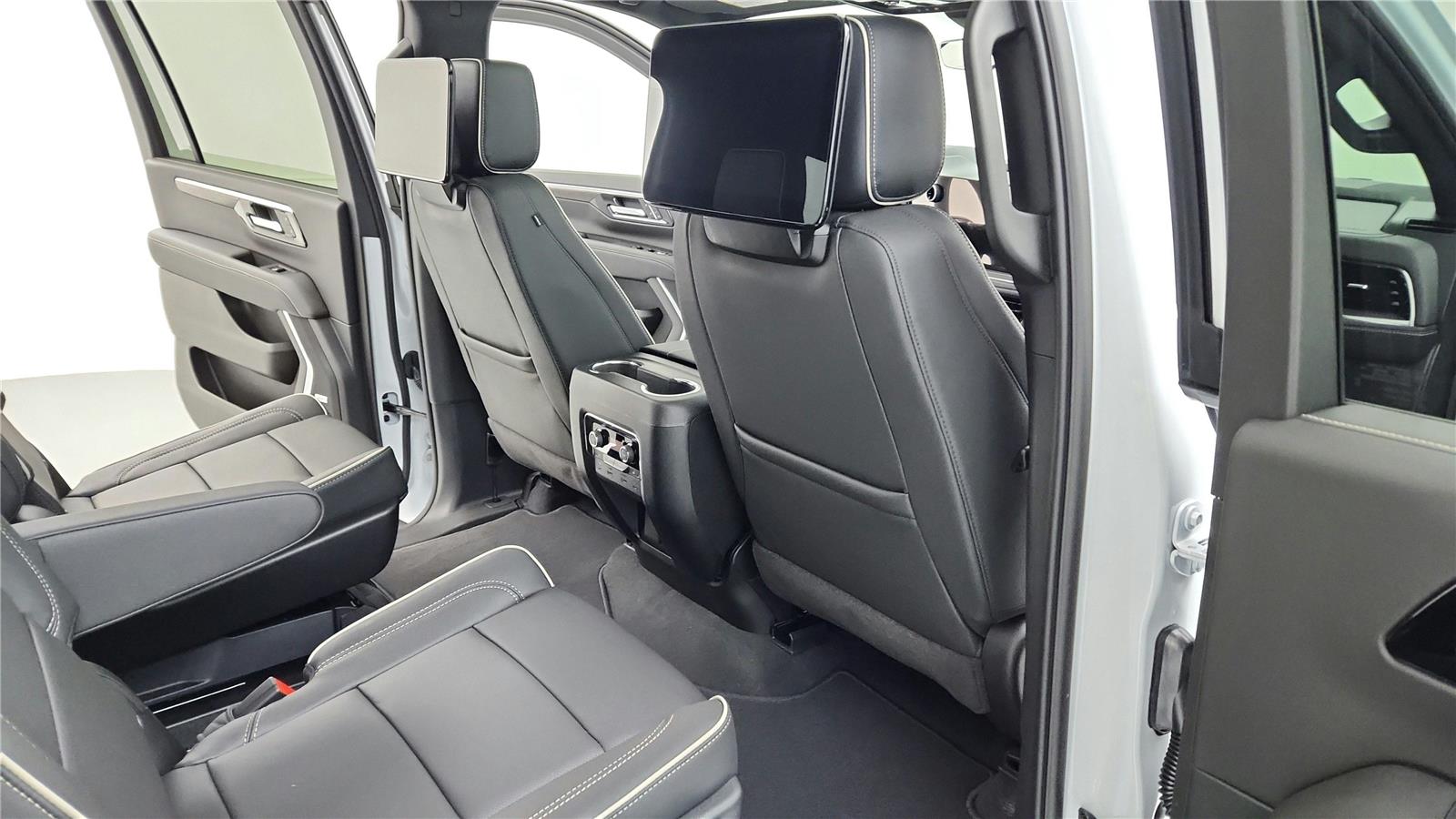 2026 Chevrolet Suburban Premier - Photo 63