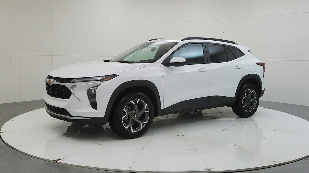 New 2026 Chevrolet Trax LT SUV