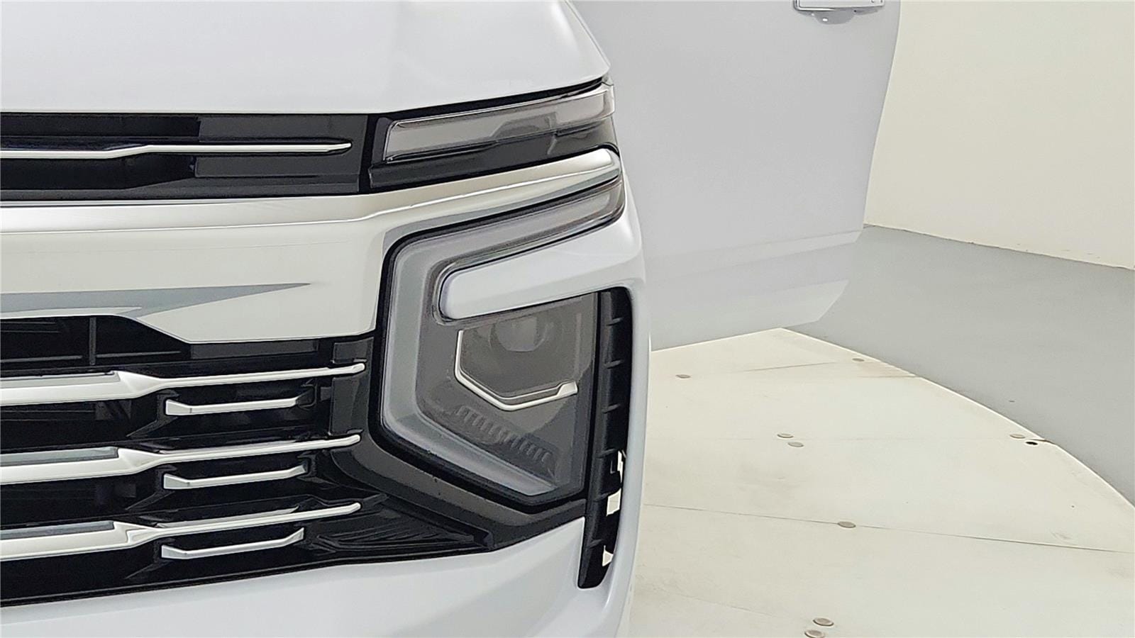 2026 Chevrolet Suburban Premier - Photo 44