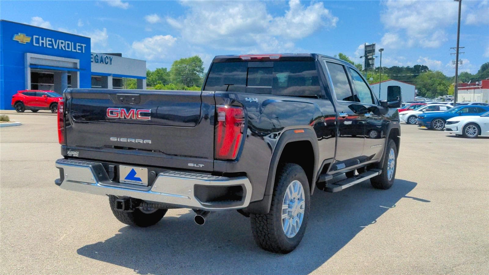 2024 GMC Sierra 2500HD SLT's photo