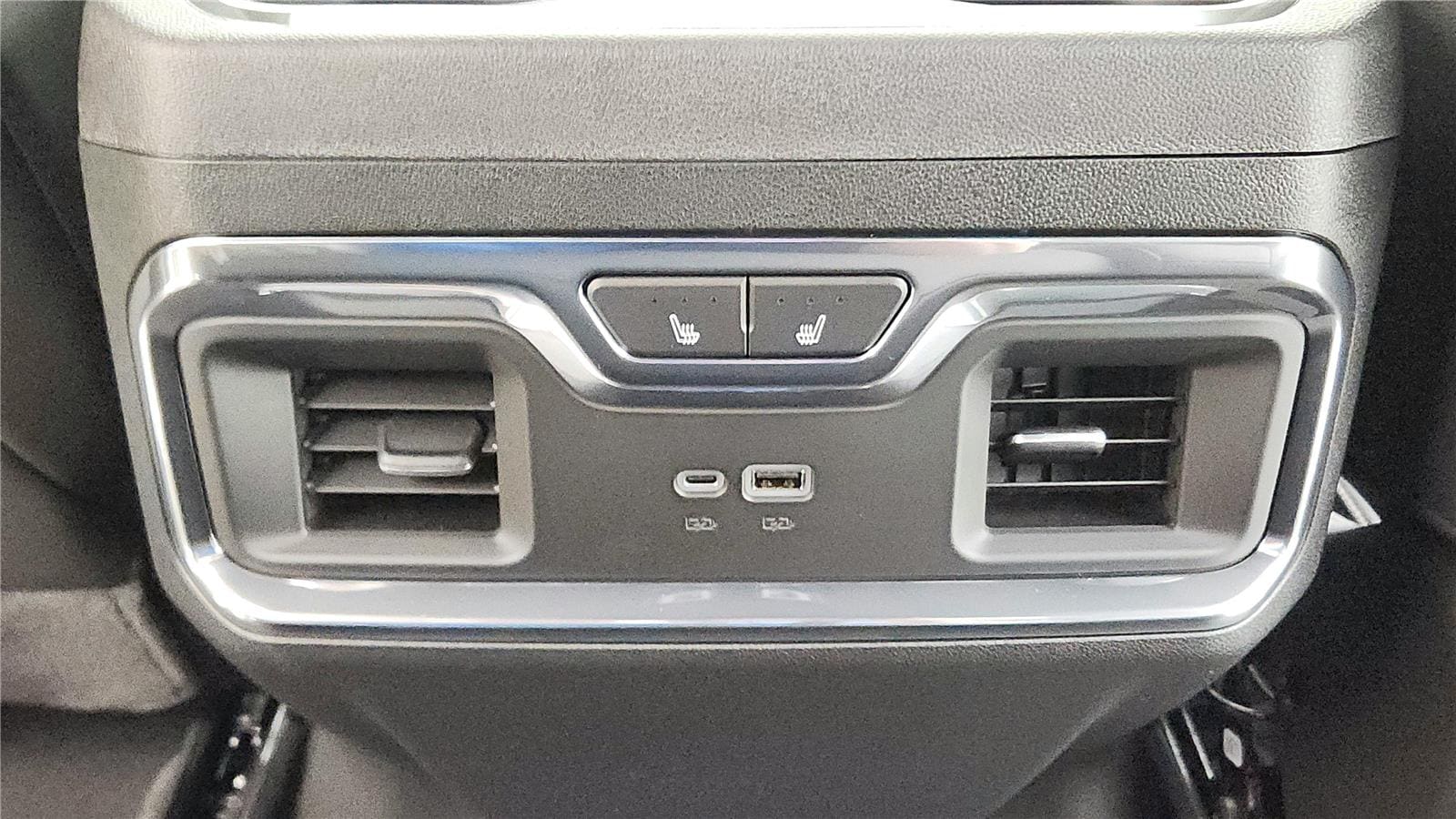 2026 Chevrolet Silverado 1500 High Country - Photo 32