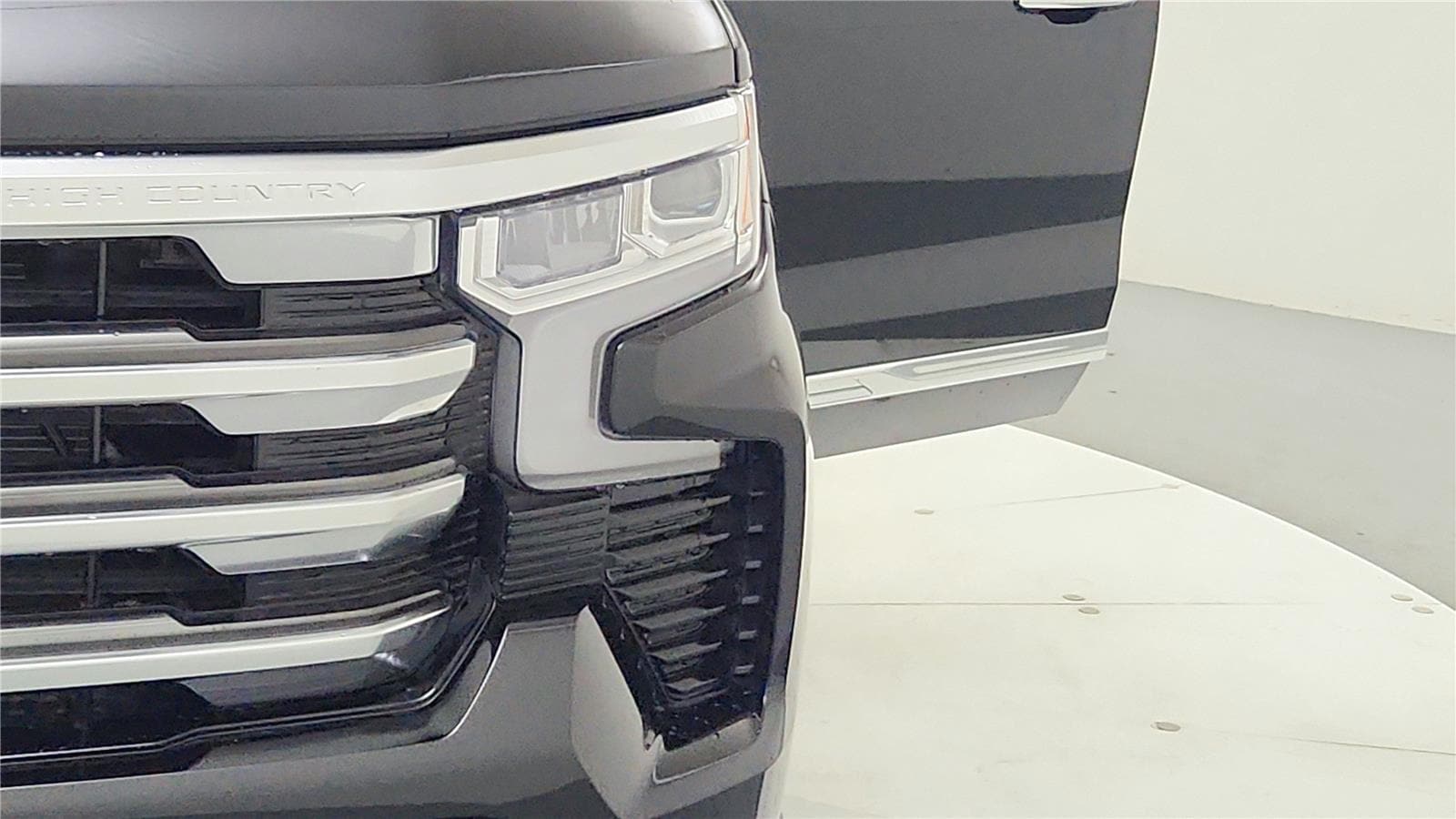 2026 Chevrolet Silverado 1500 High Country - Photo 17