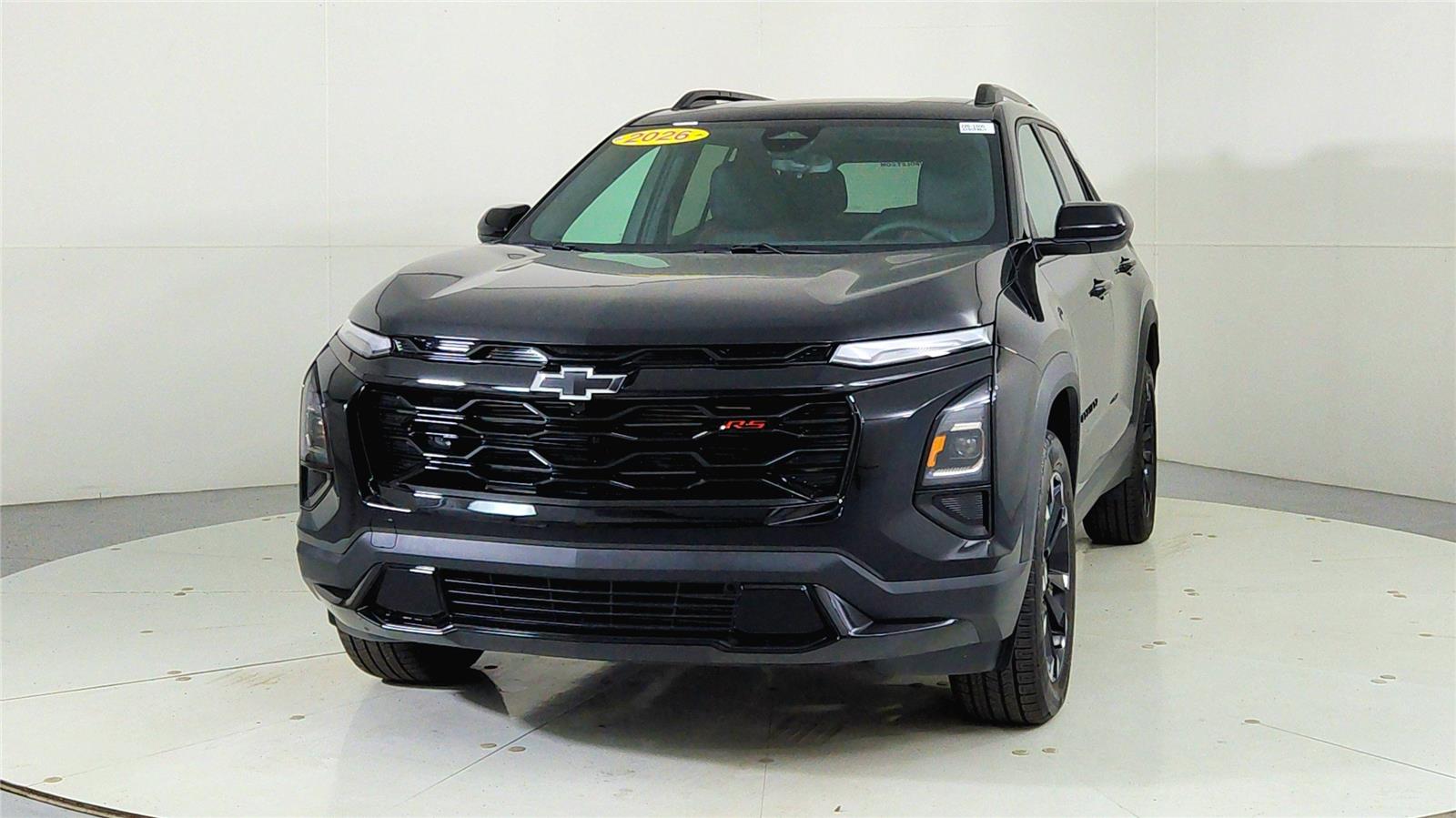 2026 Chevrolet Equinox RS photo 2