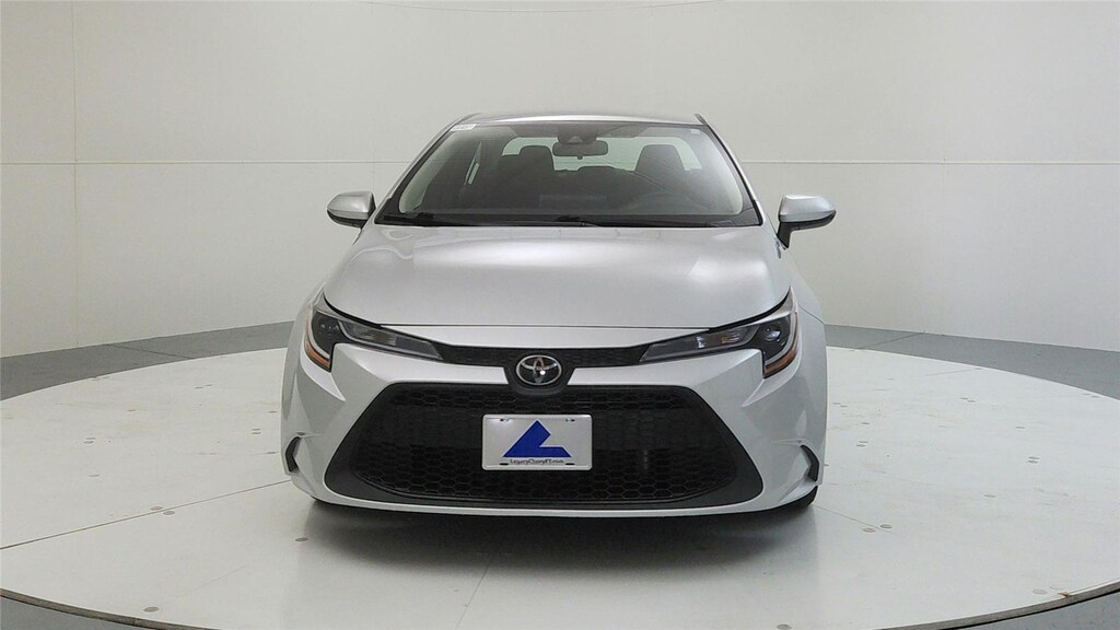 Used 2021 Toyota Corolla LE Sedan