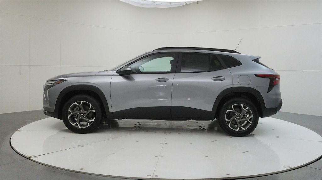 New 2026 Chevrolet Trax LT SUV