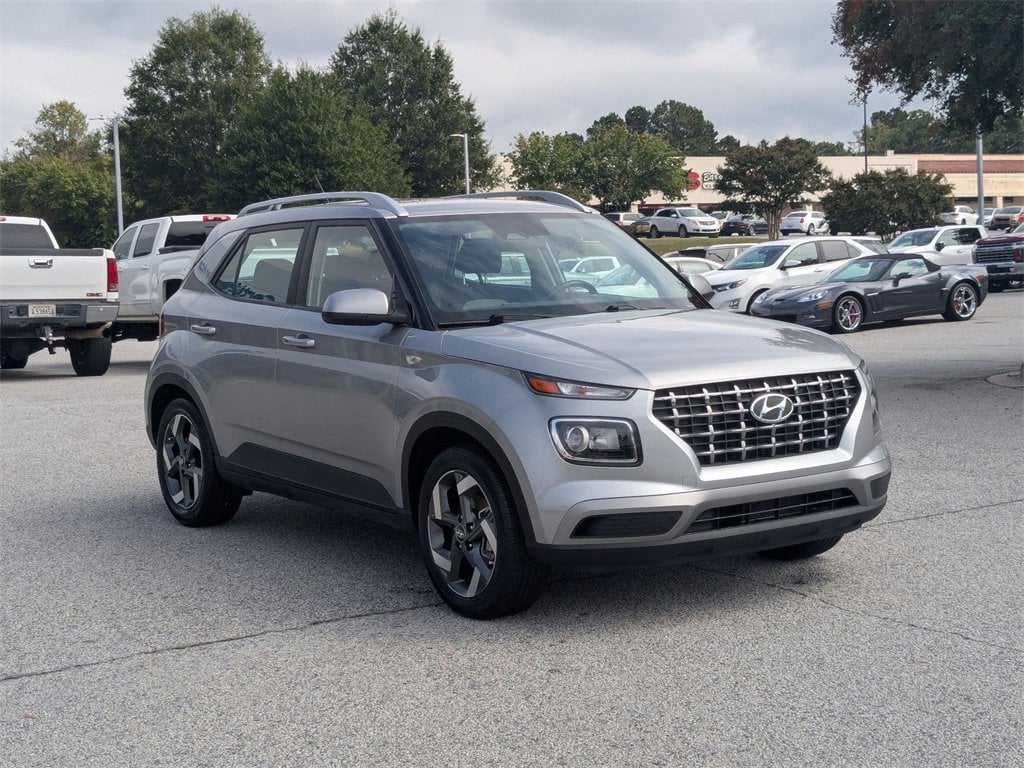 Used 2024 Hyundai Venue SEL