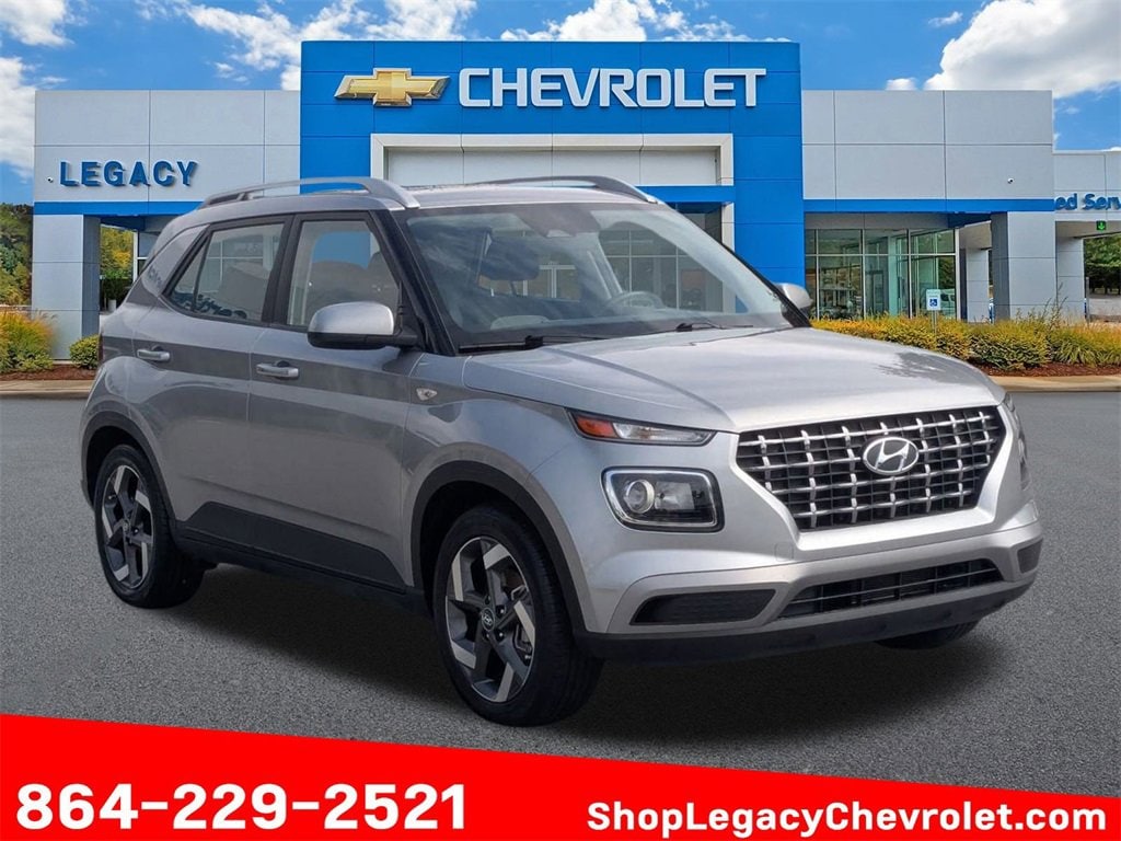 Used 2024 Hyundai Venue SEL