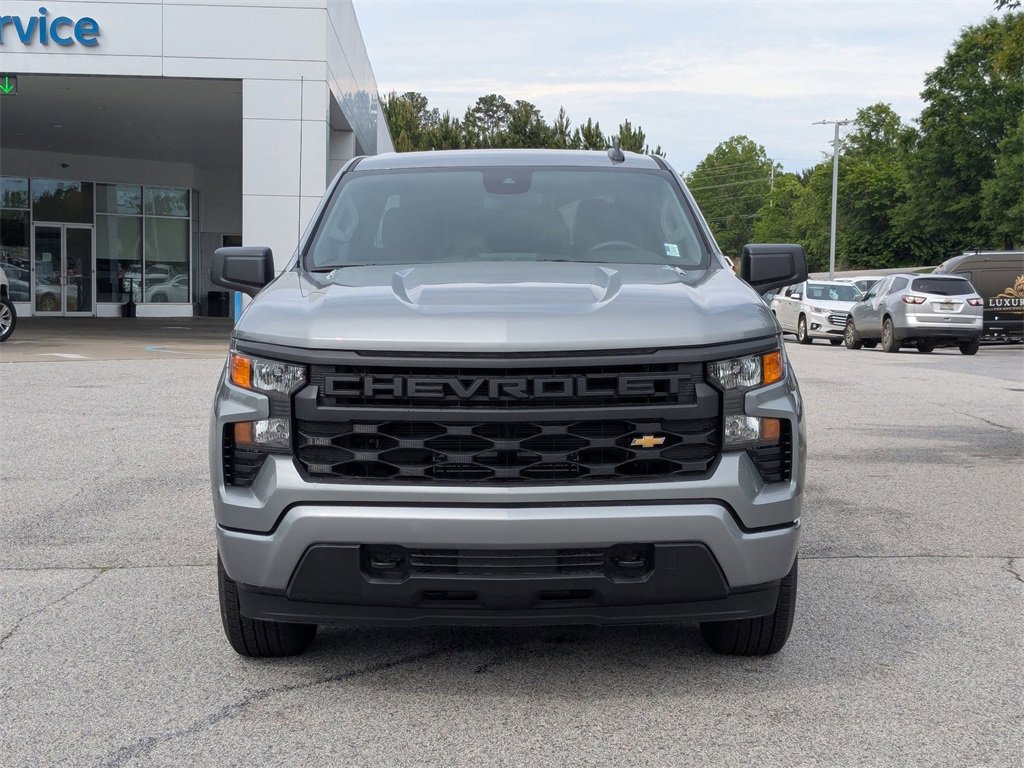 2025 Chevrolet Silverado 1500 Custom photo 3