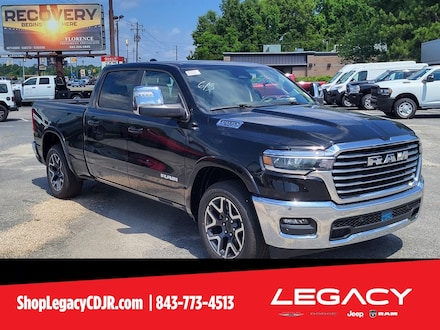 2025 Ram 1500 LARAMIE CREW CAB 4X4 6'4 BOX Pickup