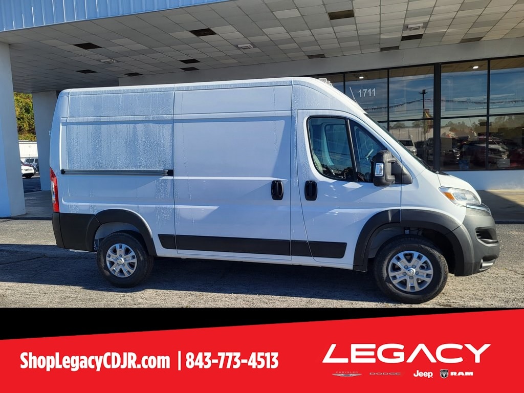 New 2025 Ram ProMaster PROMASTER 2500 SLT CARGO VAN HIGH ROOF 136' WB Cargo Van
