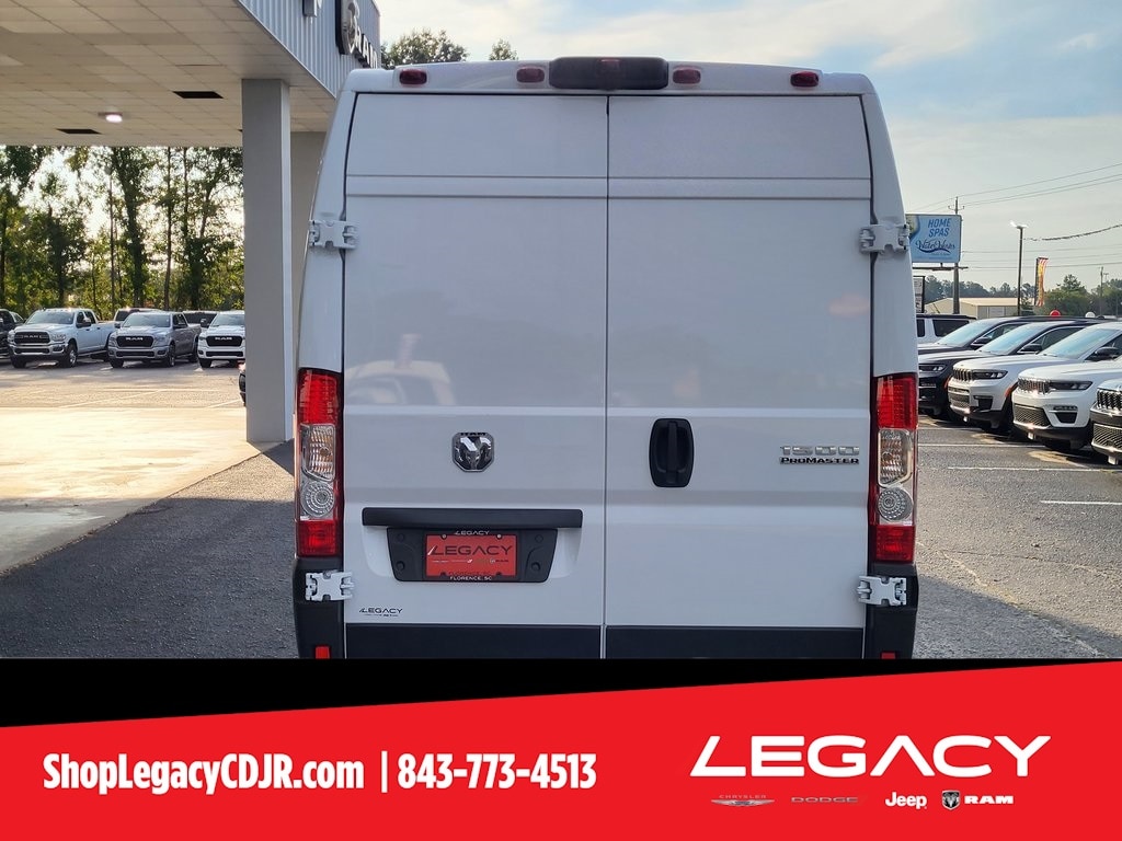 New 2024 Ram ProMaster PROMASTER 1500 SLT CARGO VAN HIGH ROOF 136' WB Cargo Van