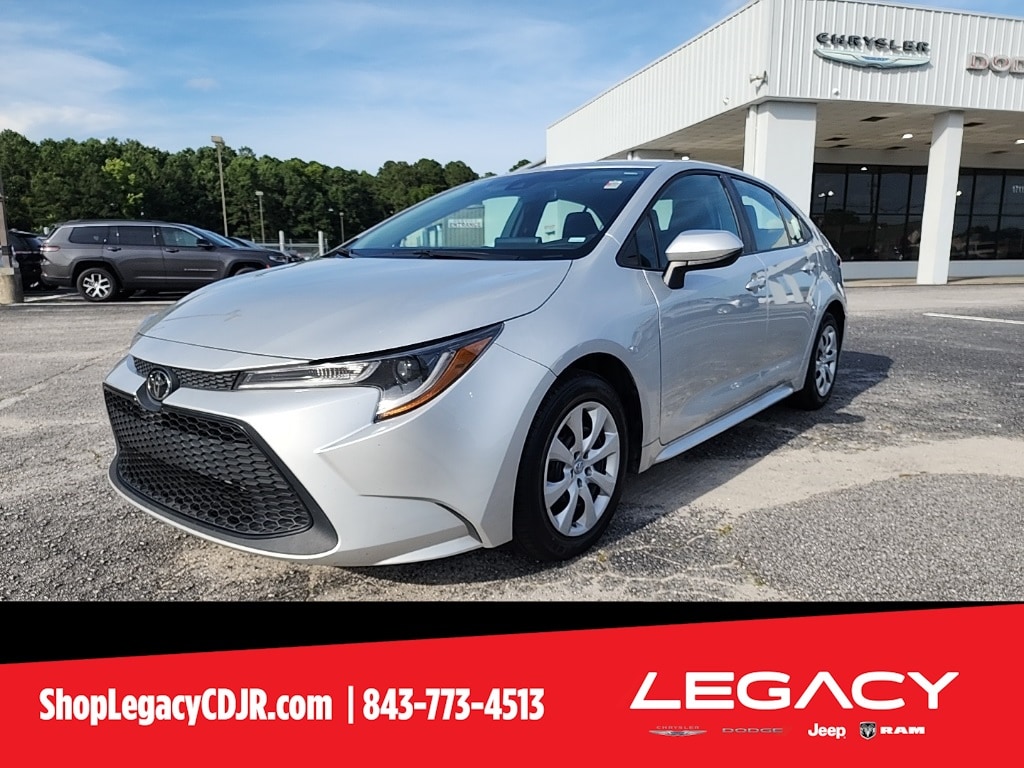 Used 2022 Toyota Corolla LE with VIN 5YFEPMAE8NP312731 for sale in Kansas City