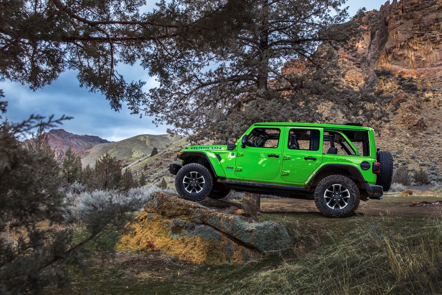 2025_Jeep_Wrangler_.jpg