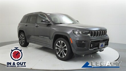 2022 Jeep Grand Cherokee Overland SUV