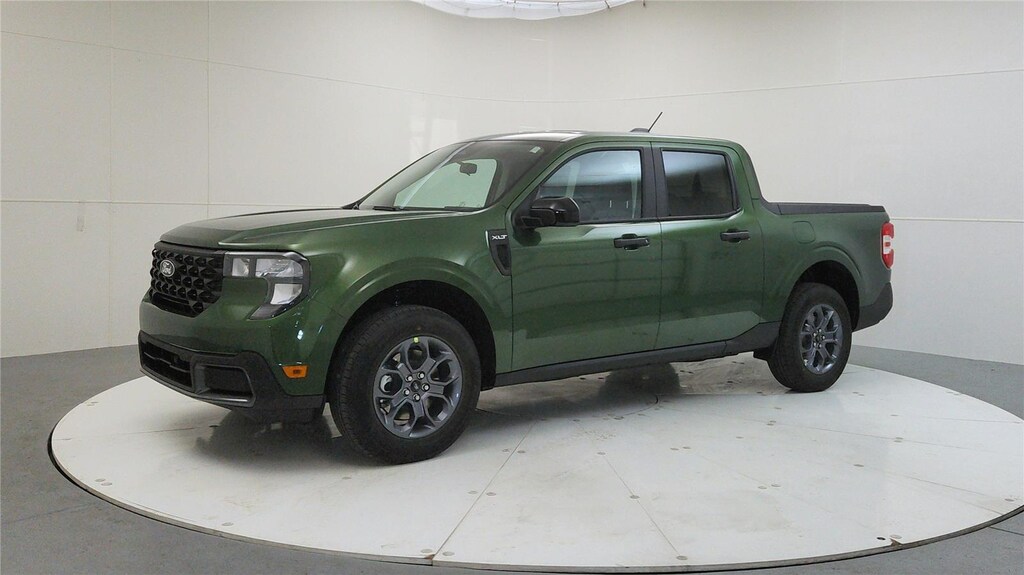 New 2025 Ford Maverick XLT SuperCrew