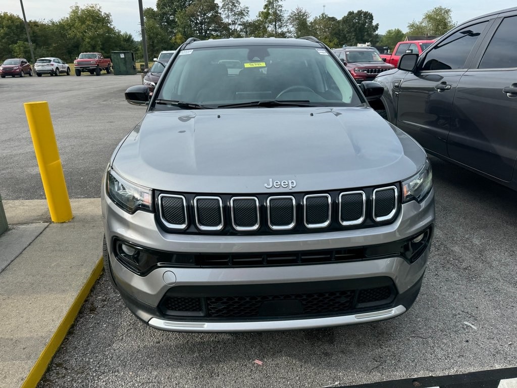 Used 2022 Jeep Compass Limited with VIN 3C4NJDCB0NT136551 for sale in Corbin, KY