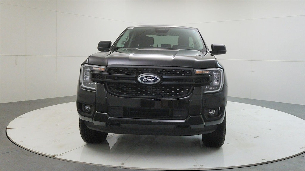 New 2025 Ford Ranger XL SuperCrew