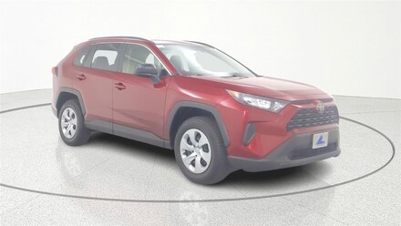 2019 Toyota RAV4 LE SUV