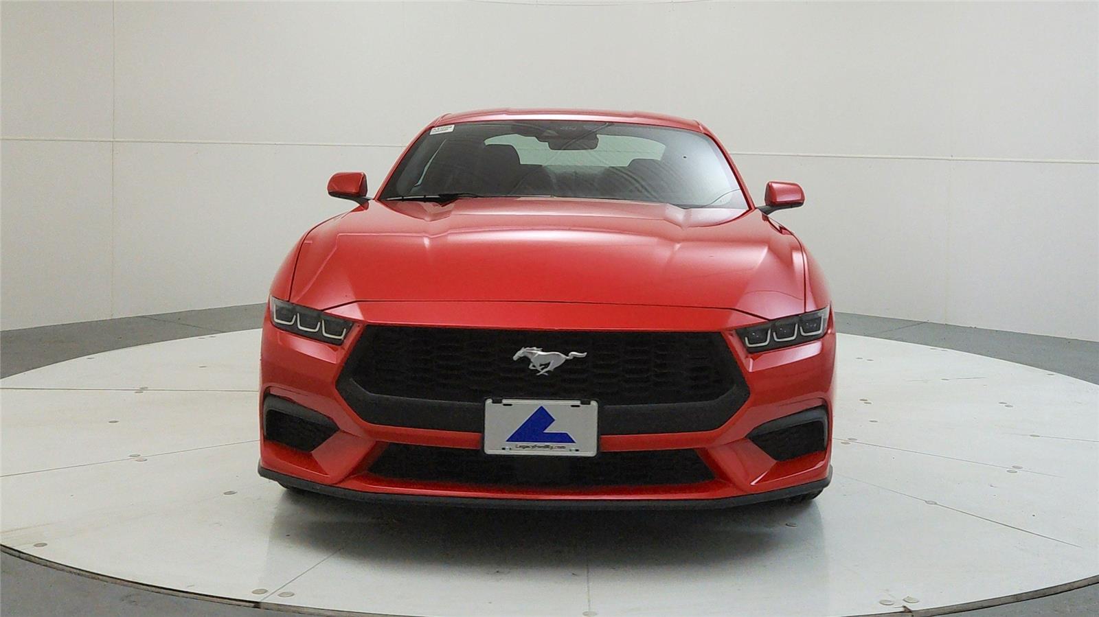 2024 Ford Mustang EcoBoost photo 2