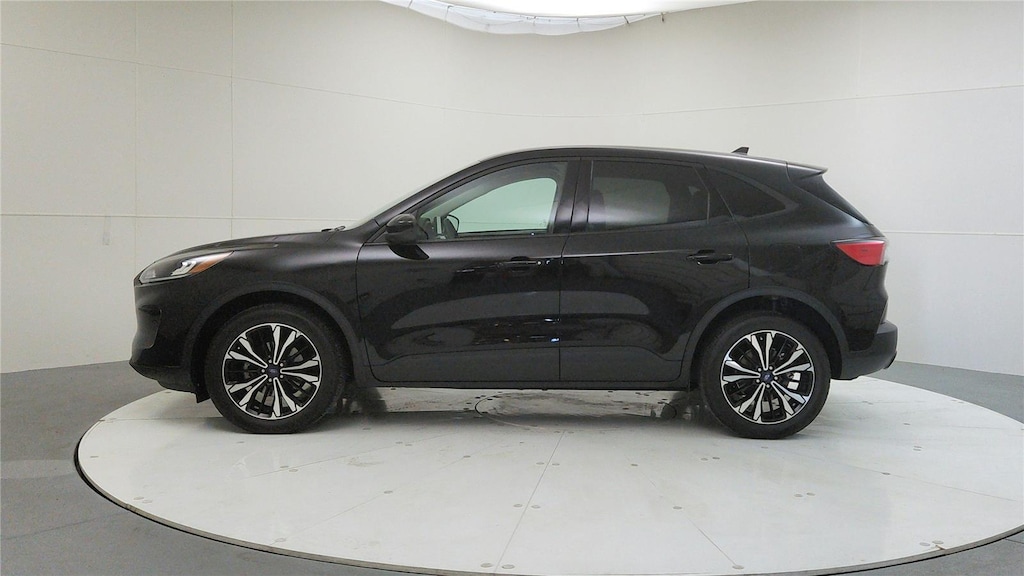 Used 2022 Ford Escape SE SUV