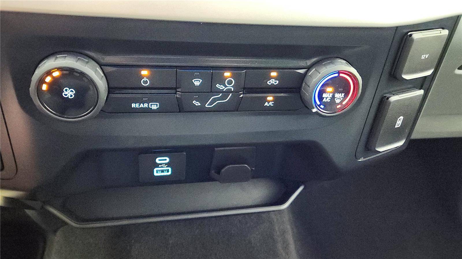 2023 Ford F-150 XLT - Photo 30