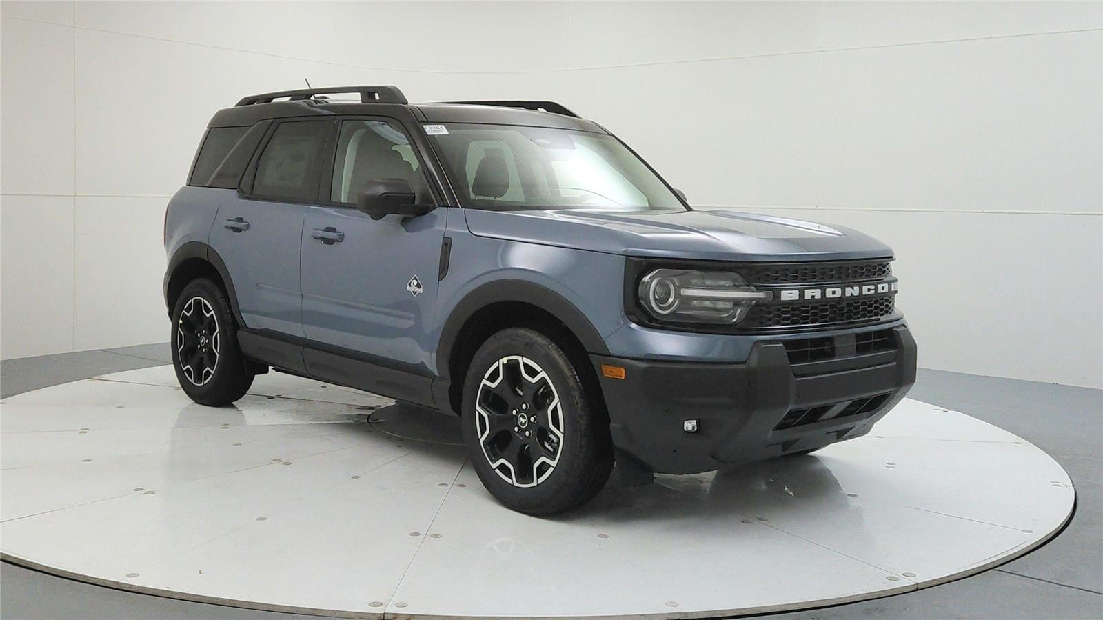 2025 Ford Bronco Sport Outer Banks's photo