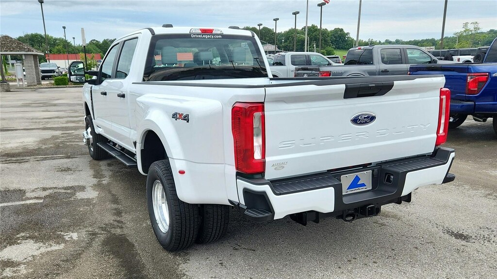 New 2026 Ford Super Duty F-350 DRW XL Truck