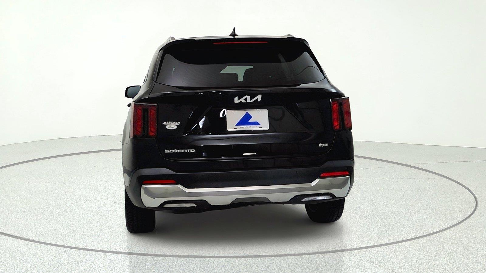 2025 Kia Sorento S - Photo 10