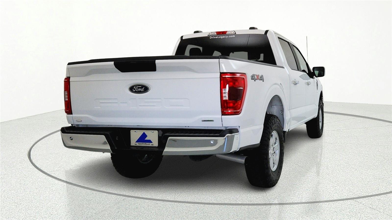 2023 Ford F-150 XLT - Photo 6