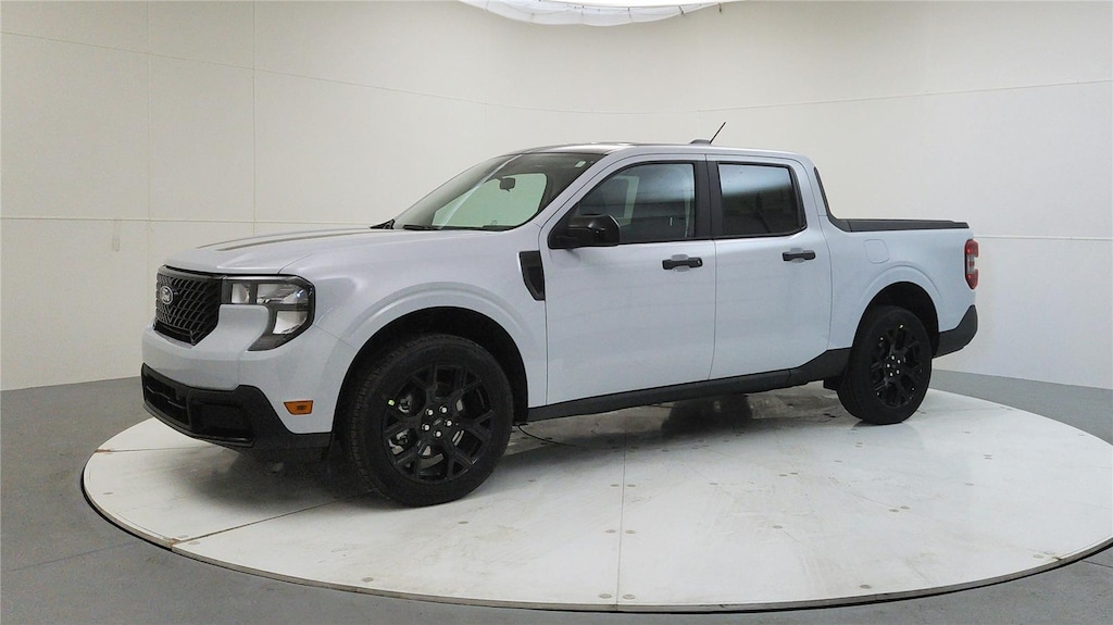 New 2025 Ford Maverick XLT SuperCrew