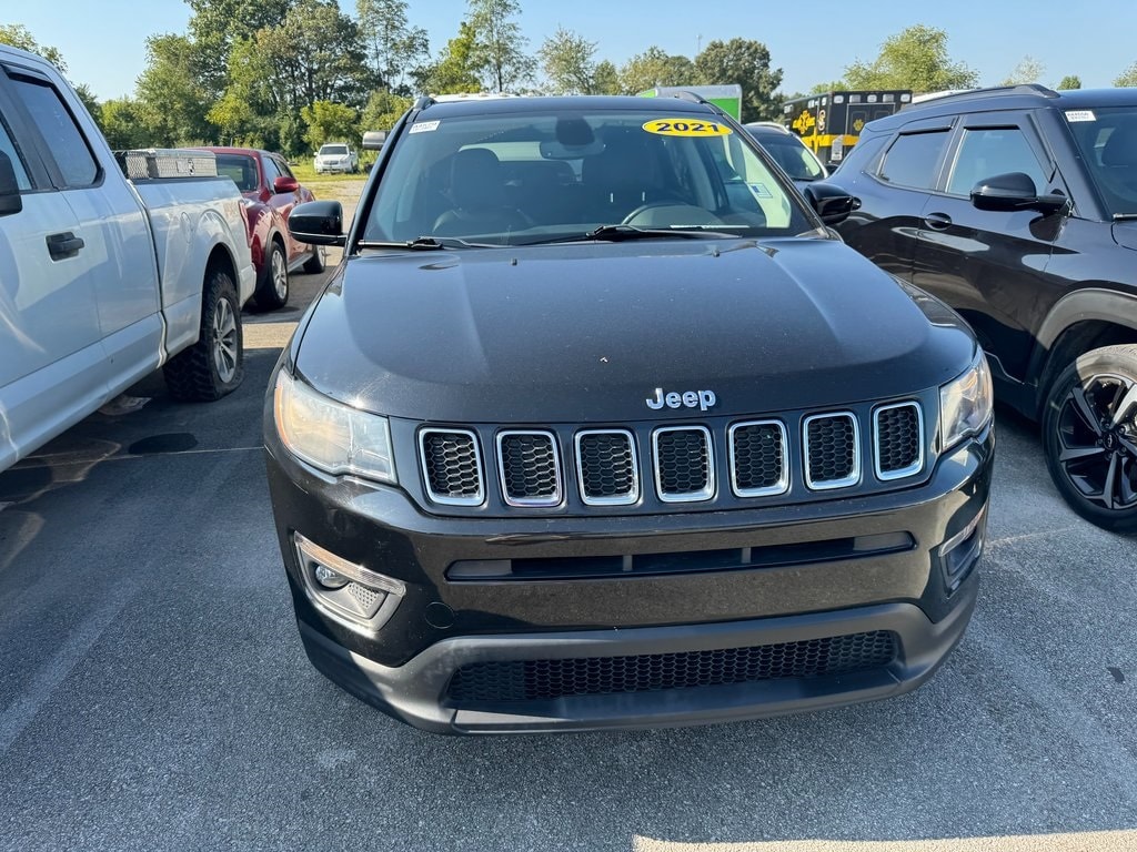 Used 2021 Jeep Compass Latitude with VIN 3C4NJDBB4MT579009 for sale in Corbin, KY