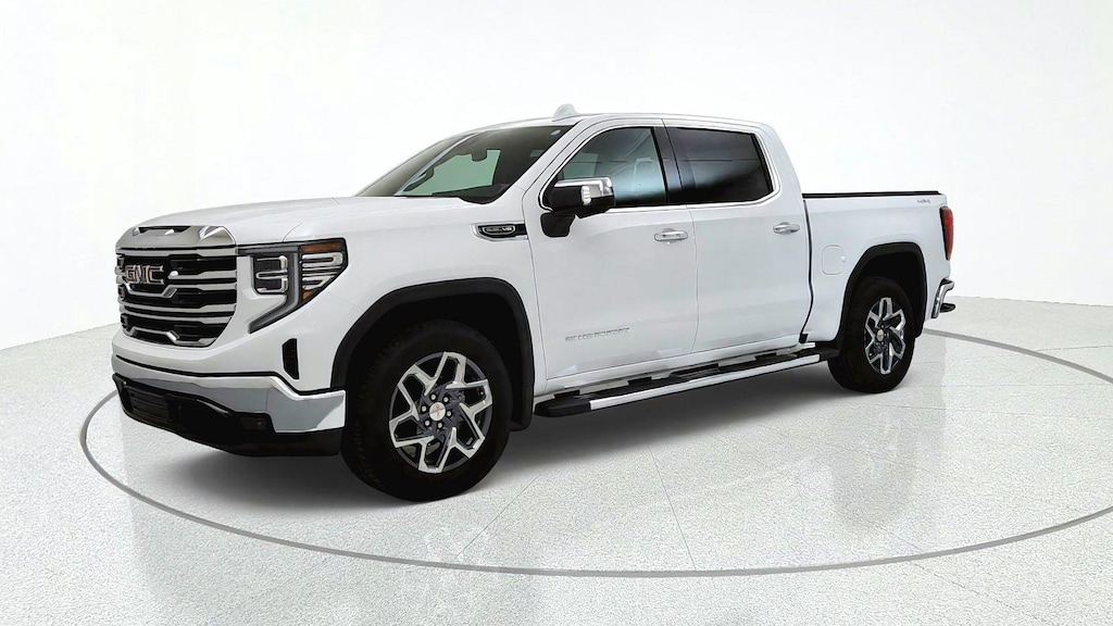 Used 2025 GMC Sierra 1500 SLT Truck