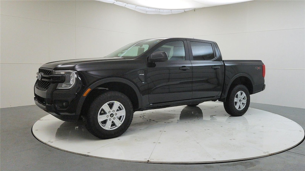 New 2025 Ford Ranger XL SuperCrew