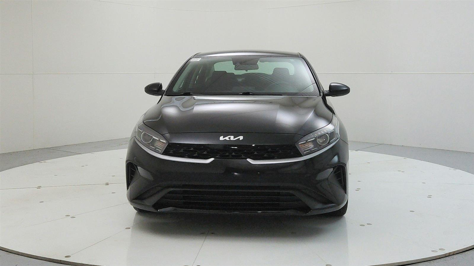 Used 2024 Kia Forte LXS with VIN 3KPF24AD6RE748088 for sale in Corbin, KY