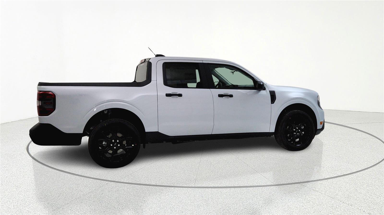 2026 Ford Maverick XLT - Photo 10