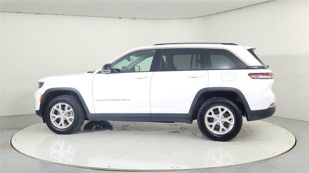 Used 2024 Jeep Grand Cherokee Limited SUV