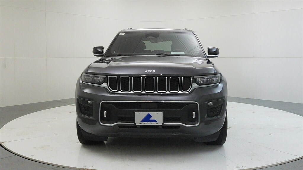 Used 2022 Jeep Grand Cherokee Overland SUV