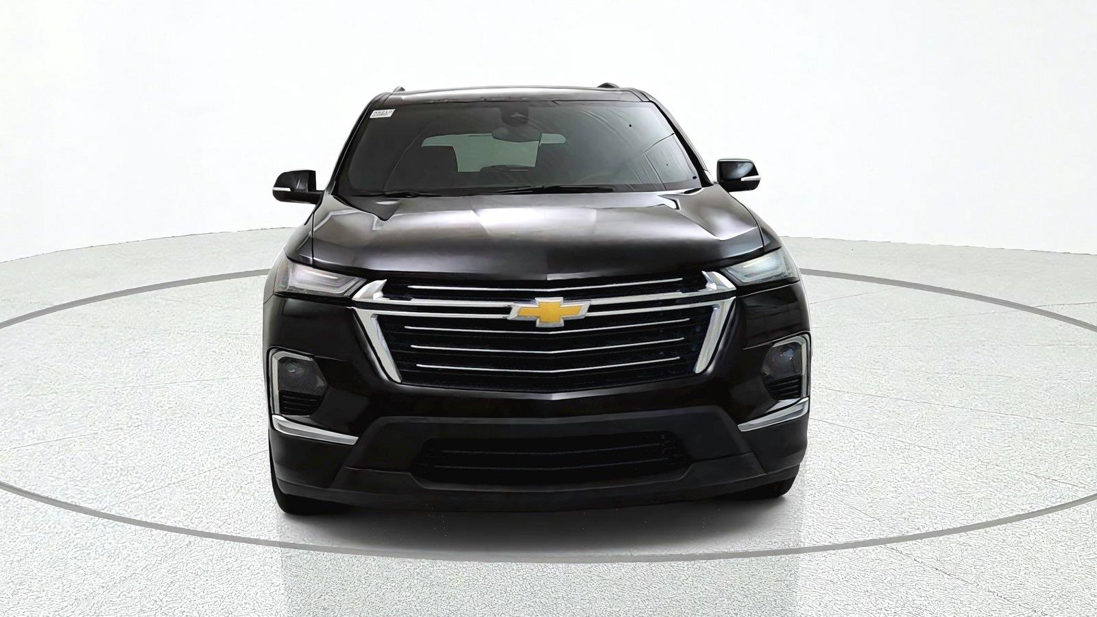 Used 2023 Chevrolet Traverse LT Cloth SUV