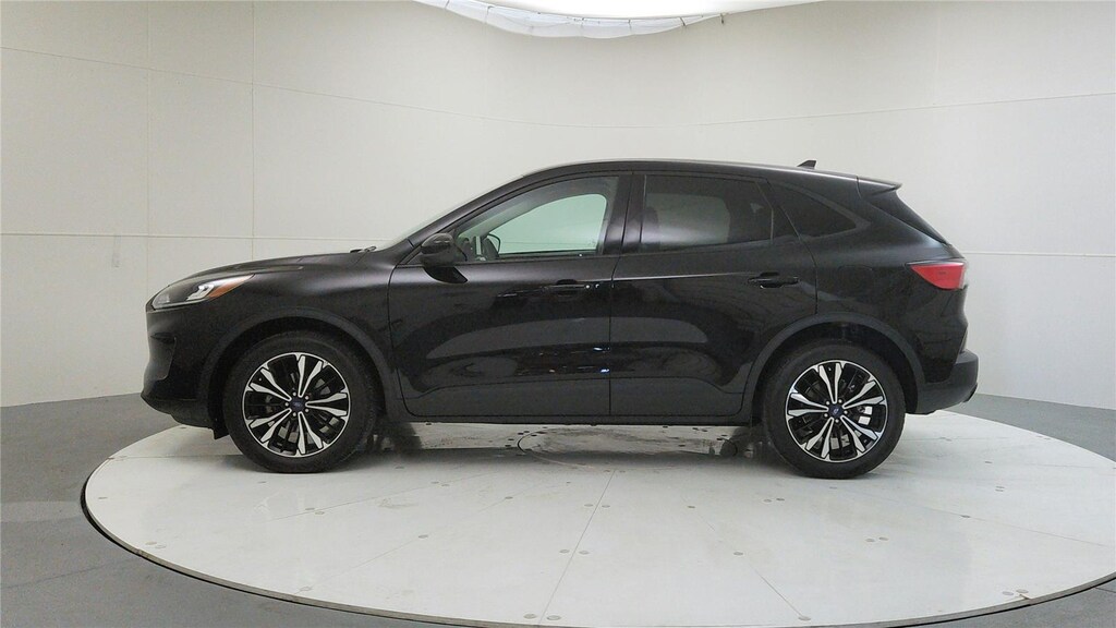 Used 2022 Ford Escape SE SUV