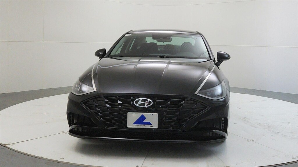 Used 2023 Hyundai Sonata SEL Sedan