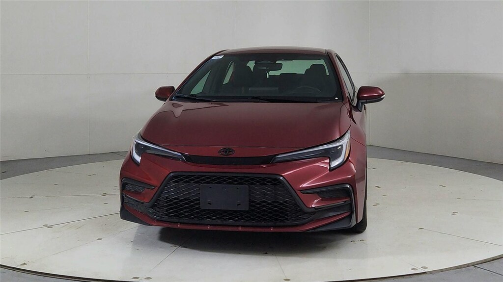 Used 2024 Toyota Corolla SE Sedan