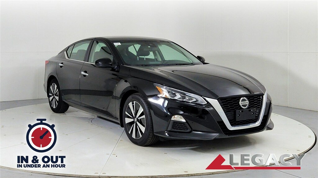 Used 2022 Nissan Altima 2.5 SV Sedan