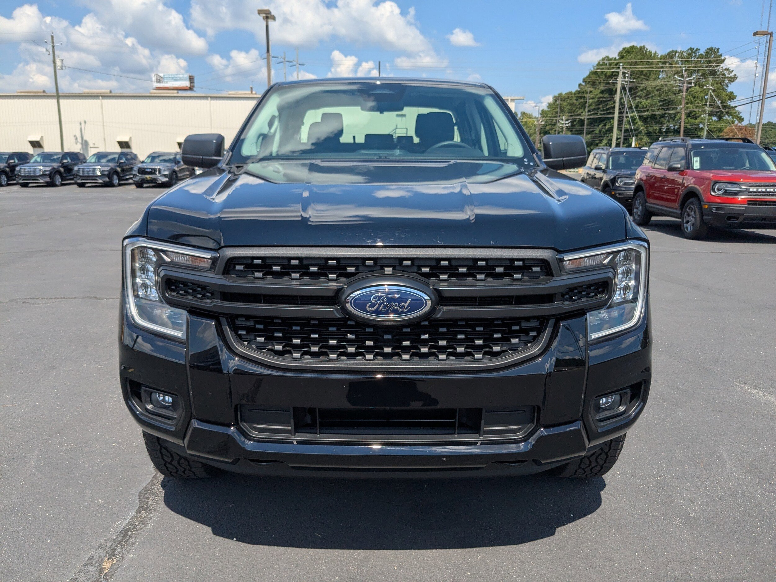 2025 Ford Ranger XL - Photo 9