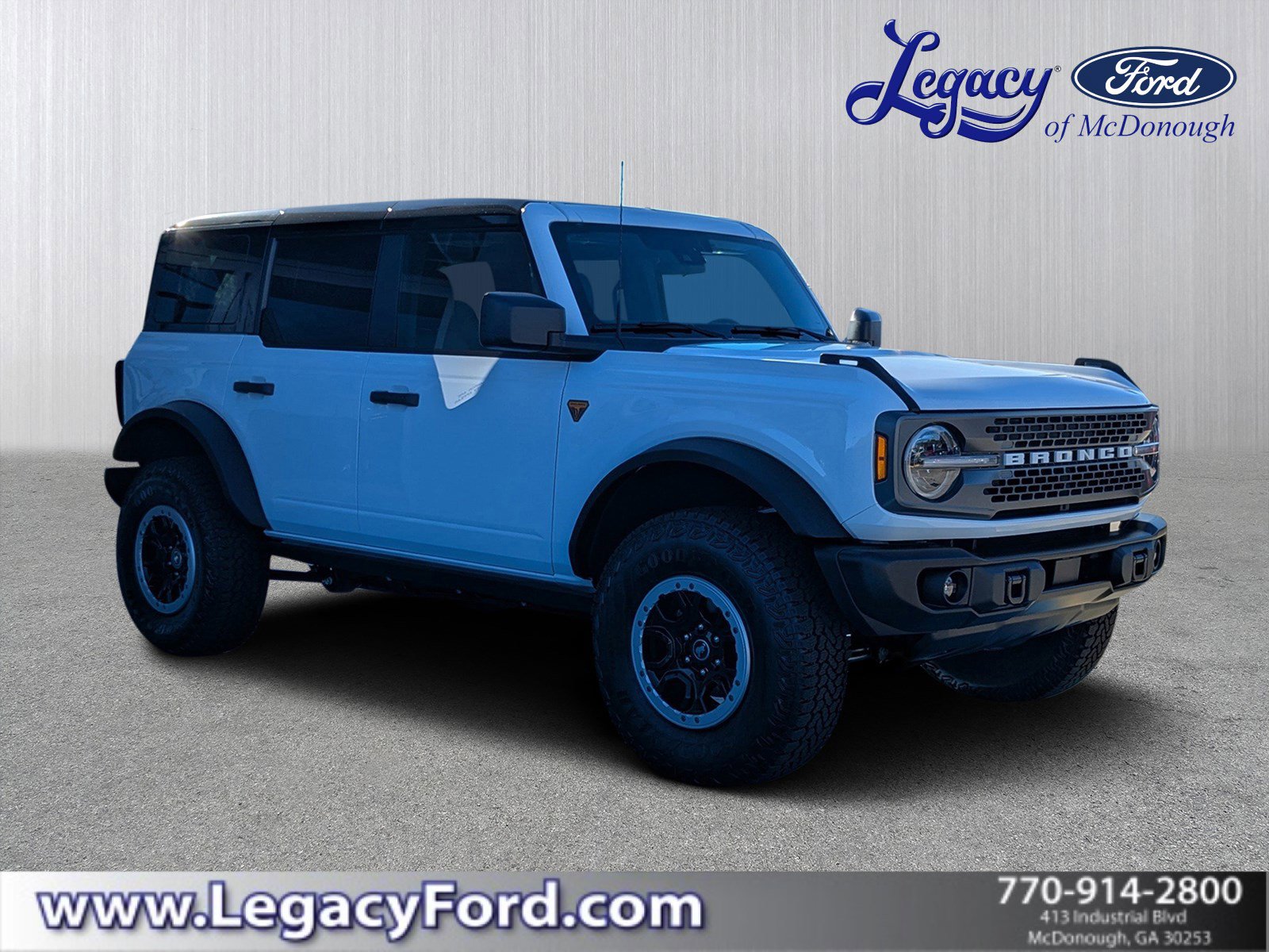 2025 Ford Bronco SUV 