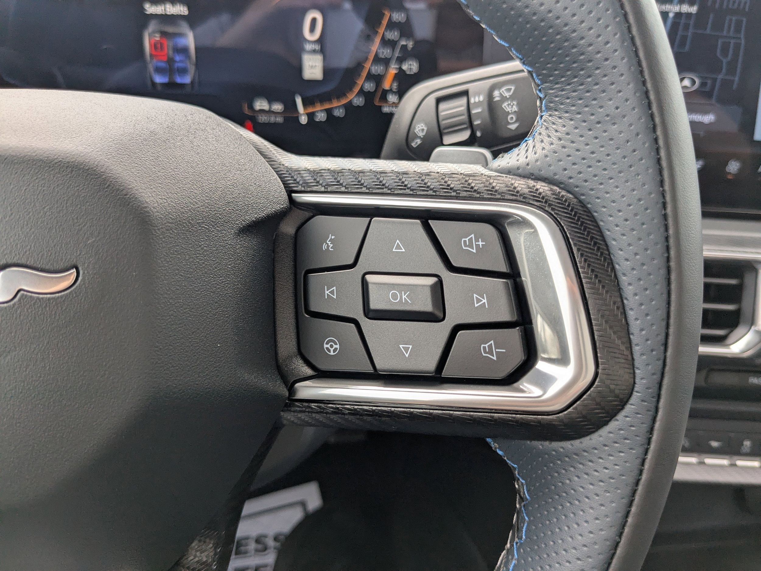 2025 Ford Mustang GT Premium Convertible - Photo 18