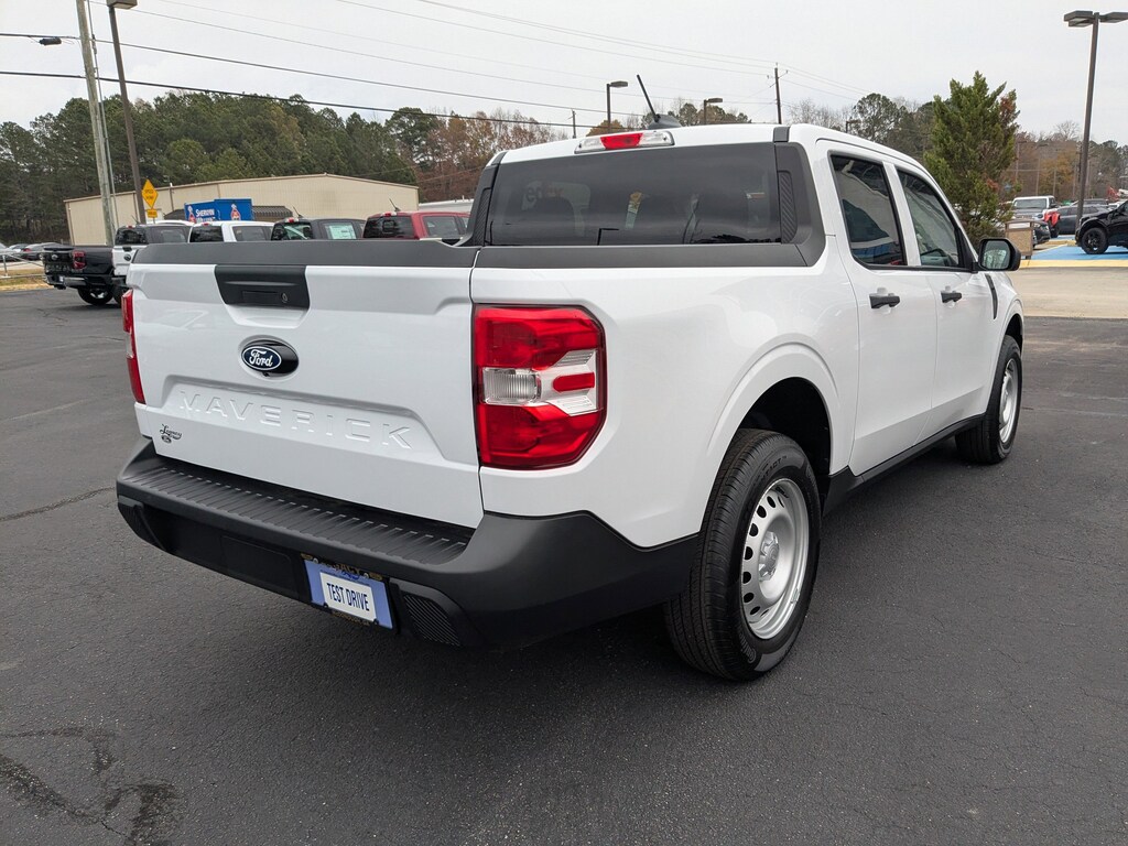 New 2025 Ford Maverick XL Truck SuperCrew