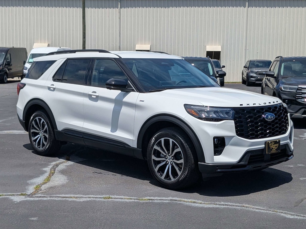 New 2026 Ford Explorer ST-Line SUV