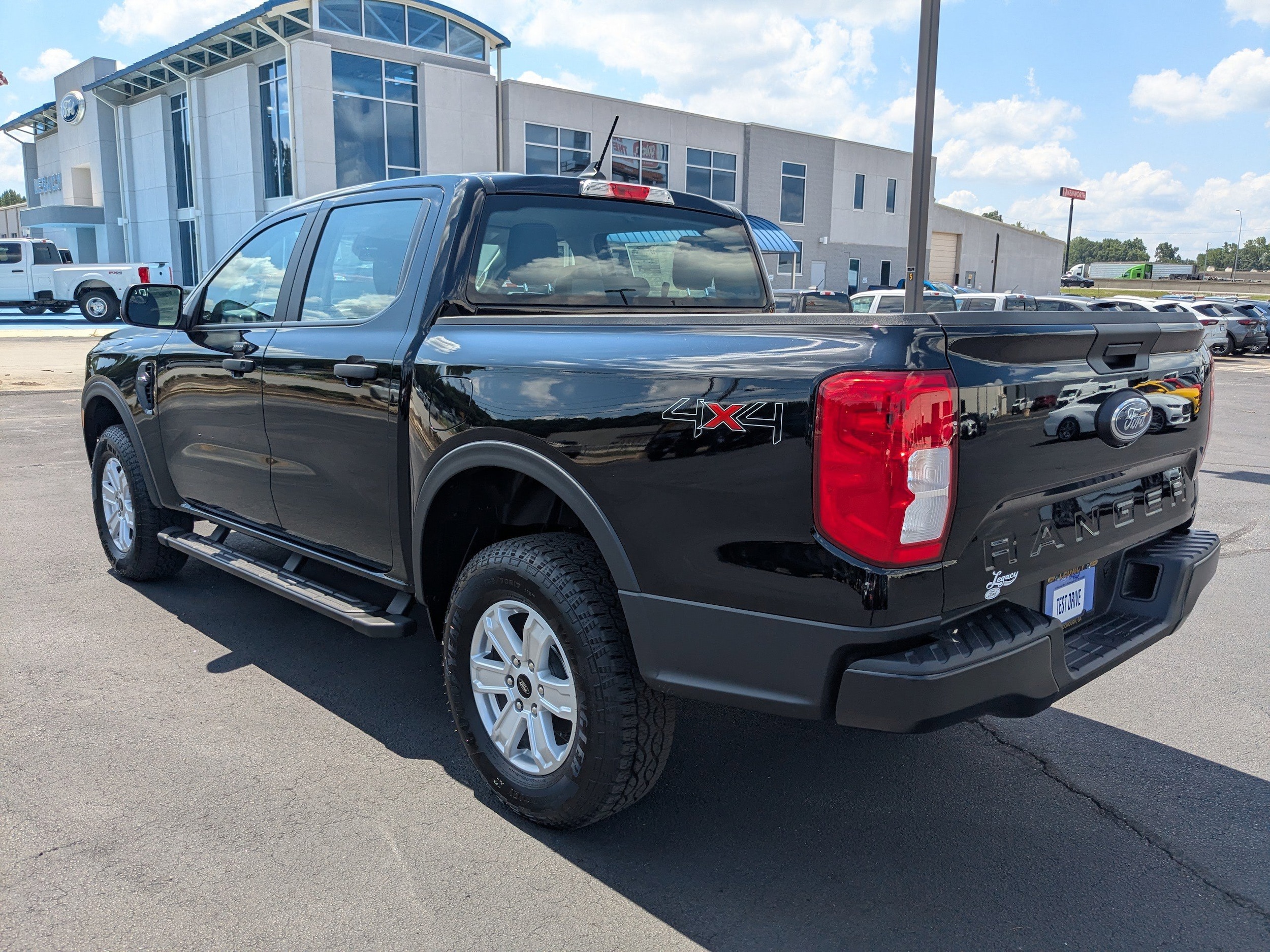 2025 Ford Ranger XL - Photo 7