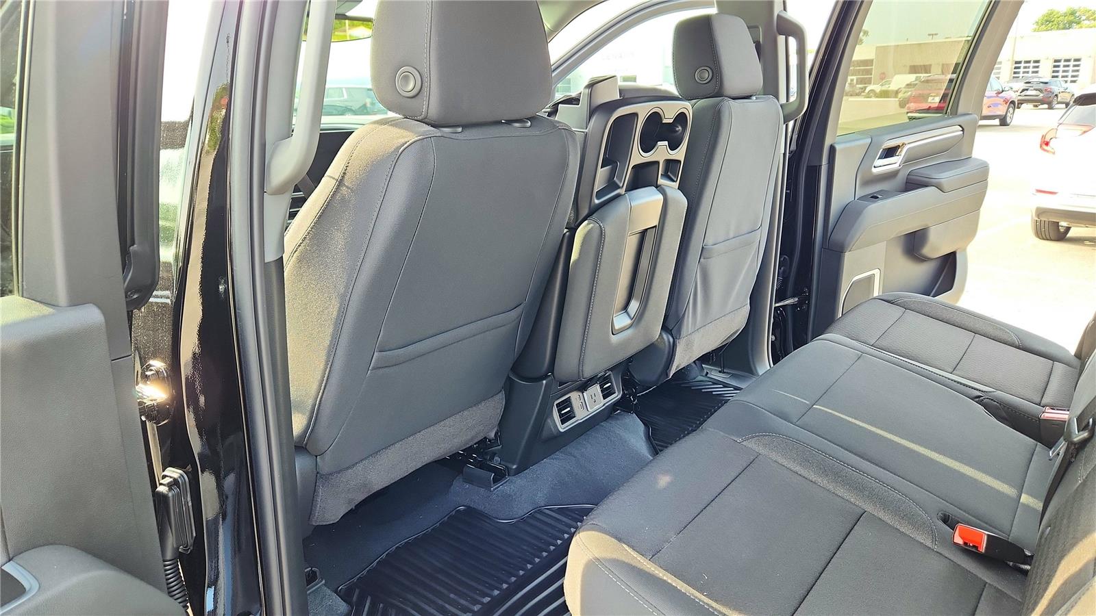 2026 GMC Sierra 2500HD SLE - Photo 17