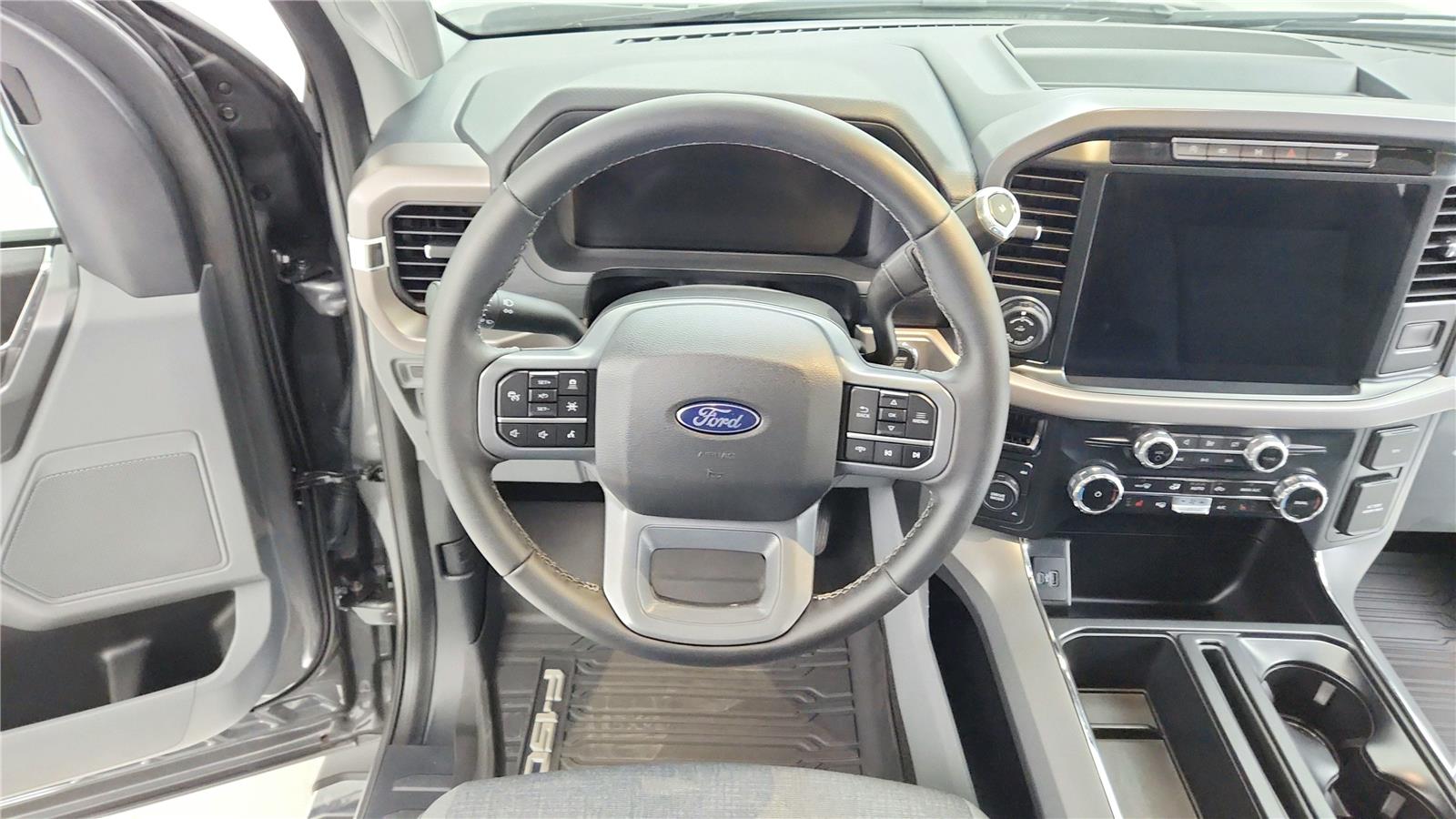 2024 Ford F-150 XLT - Photo 14
